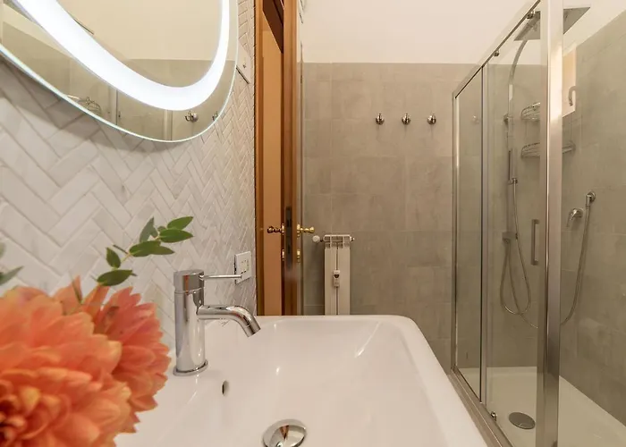 Lively Trastevere Renovated - Fromhometorome Roma