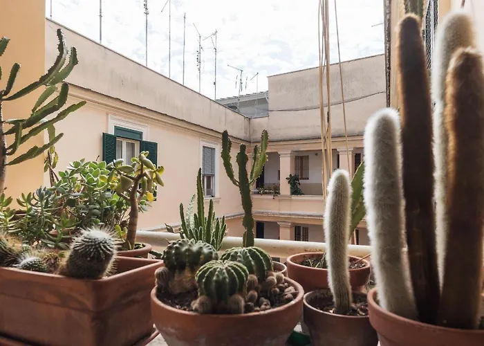 Lively Trastevere Renovated - Fromhometorome Apartamento Roma